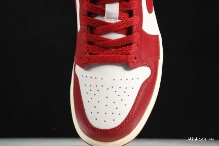 Low Reverse Black  Toe 1 Retro Jordan 0825